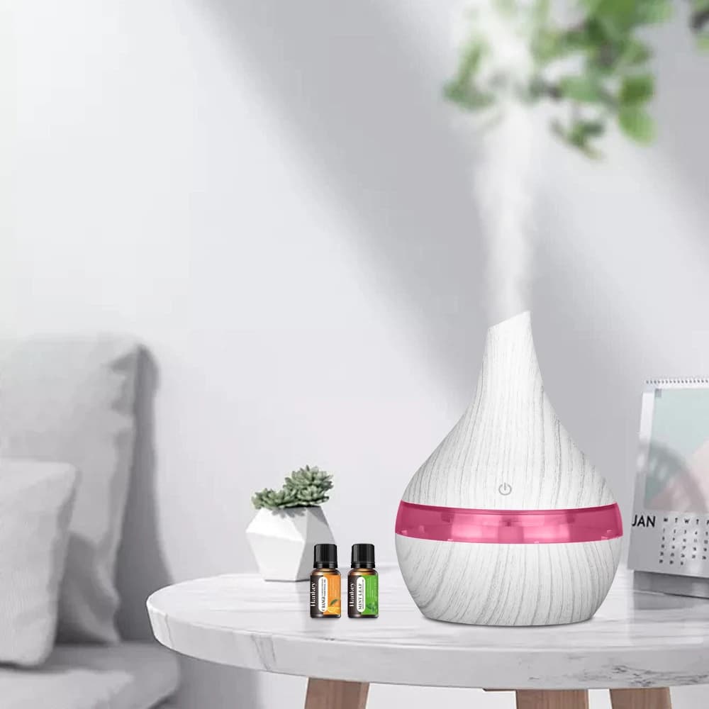 Nuovo Diffusore di Oli Essenziali e Umidificatore da 300ml con Effetto Legno, USB da Tavolo per Aromaterapia con 2 Oli, Silenzioso ed Elegante