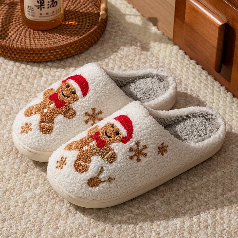 Women's Hot Christmas Slippers cute pattern soft sole for interior comfortable casual home shoes gift in gingerbread