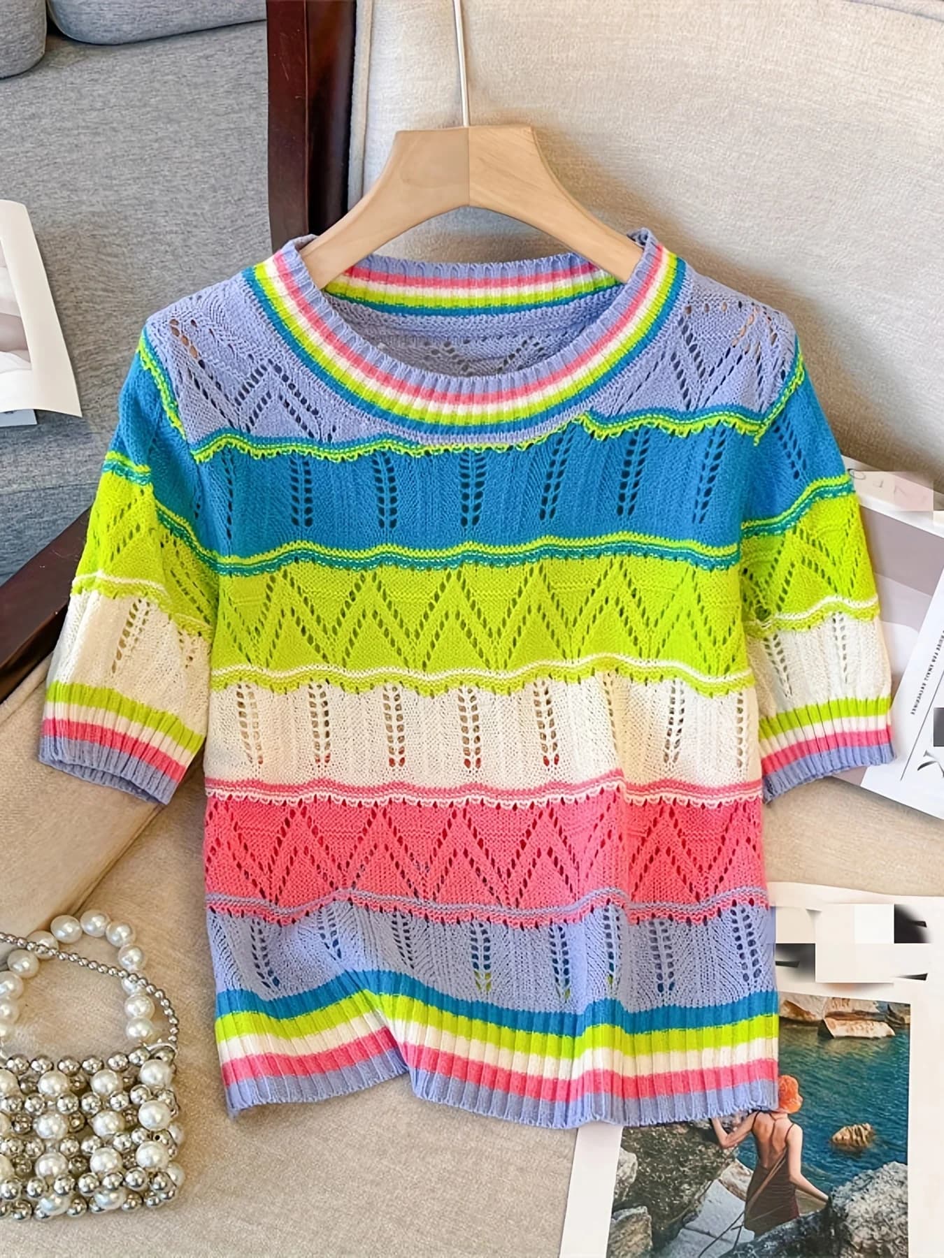 2026 Nuova Estate Scava Fuori Occhiello Arcobaleno A Righe T-Shirt Casual Girocollo Manica Corta T-Shirt Abbigliamento Donna Crop Top