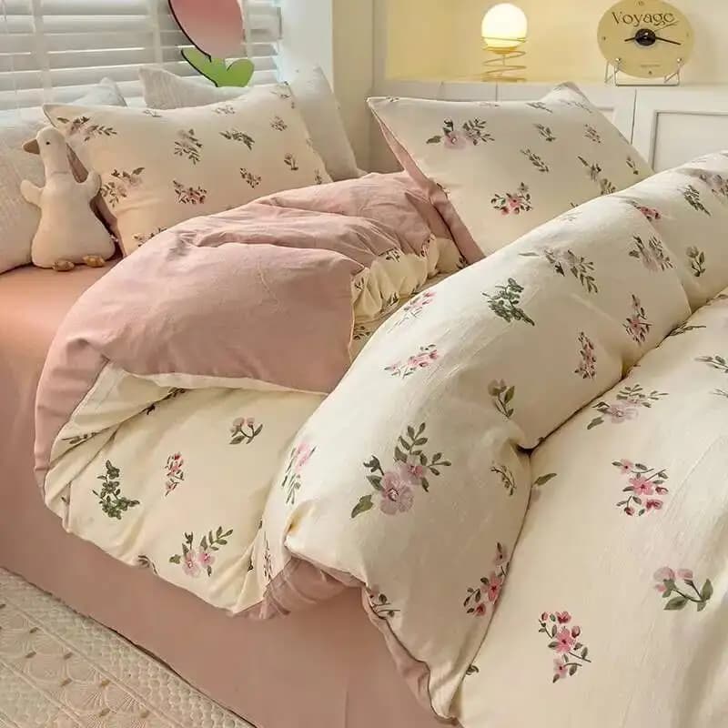 Super Soft Small Cotton Four Piece Set With Fresh Printed Bed Sheets, Bed Sheets, Quilts, Dormitories, Three Piece Sets Of