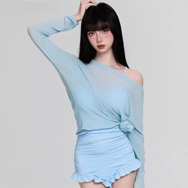 New Unique Swimwear for Women, Conservative Style and Slender, High Range Bathroom Costume with Solar Protection, Aquatic Colors Scheme