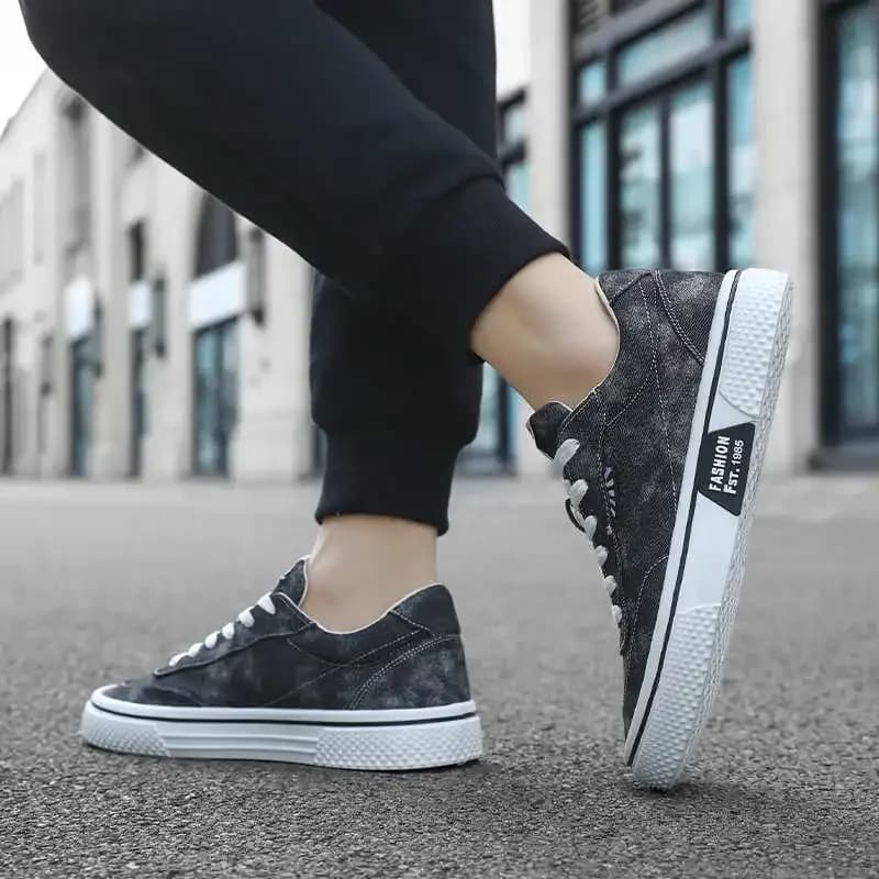 Scarpe da ginnastica termiche in pizzo elastico per uomo Scarpe casual per uomo Scarpe da basket da uomo Sport da 4 anni a 12 anni Hit Tennes