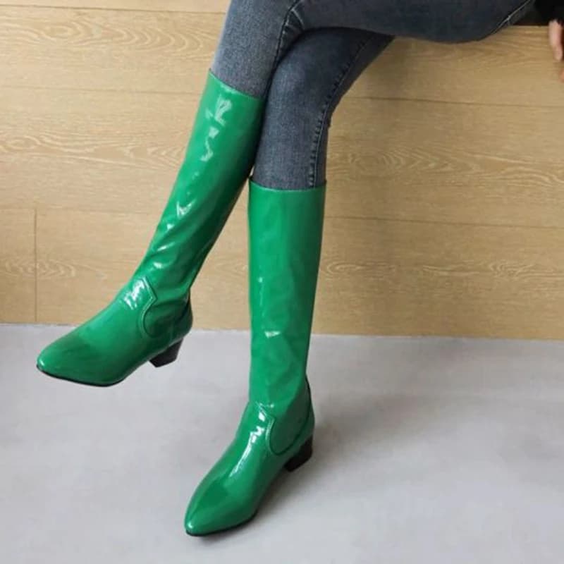 Girseaby Scarpe moda Stivali al ginocchio lisci da donna S2737 Punta a punta Tacco grosso Slip-On Taglia grande 40-43 Blu Giallo Verde Rosso