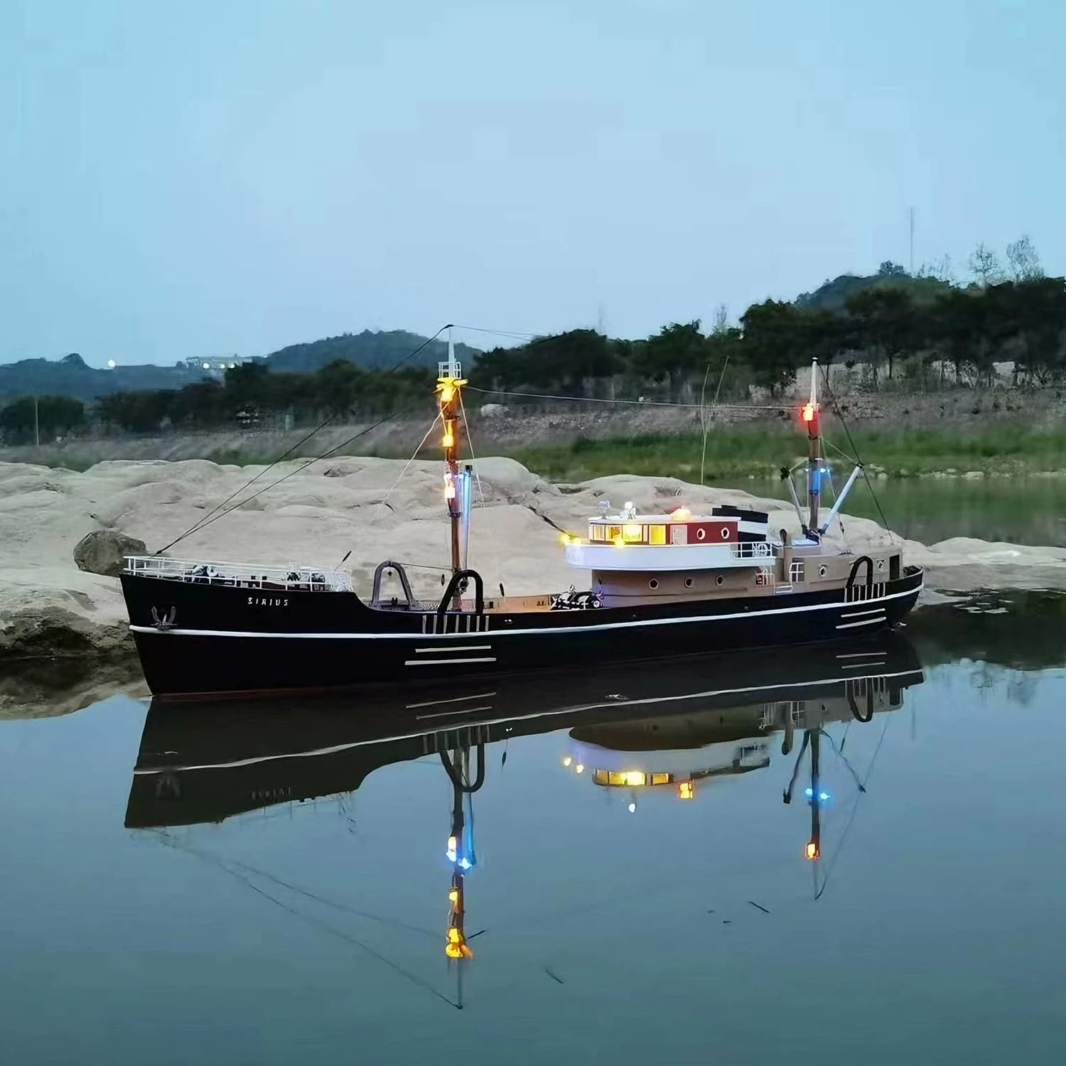 Navi RC 90 cm Sirius Trawler Barca da pesca telecomandata Stampata in 3D con dettagli di polimerizzazione della luce Kit modello Schiffe RC Nave giocattolo