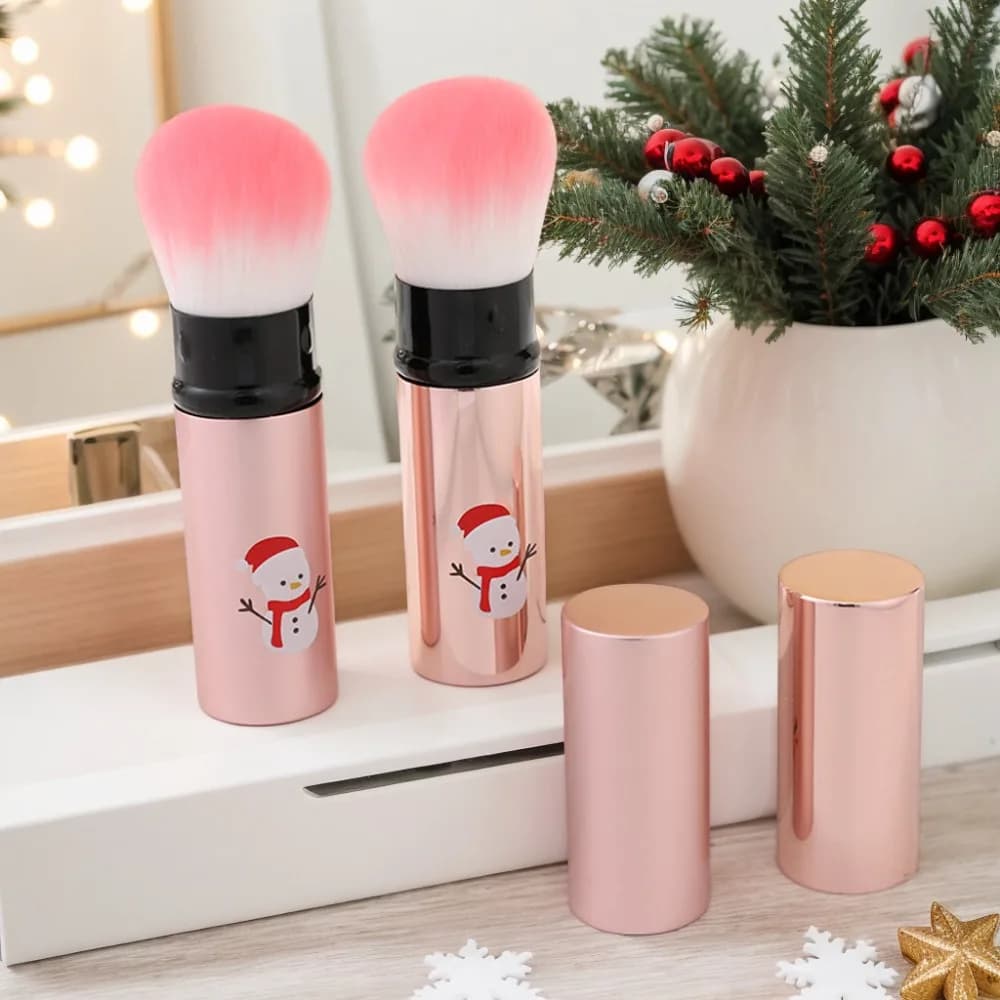 Pennello telescopico natalizio Pennello per trucco portatile singolo Regalo Pennello per fard a setole morbide Strumento cosmetico di design retrattile per ragazza