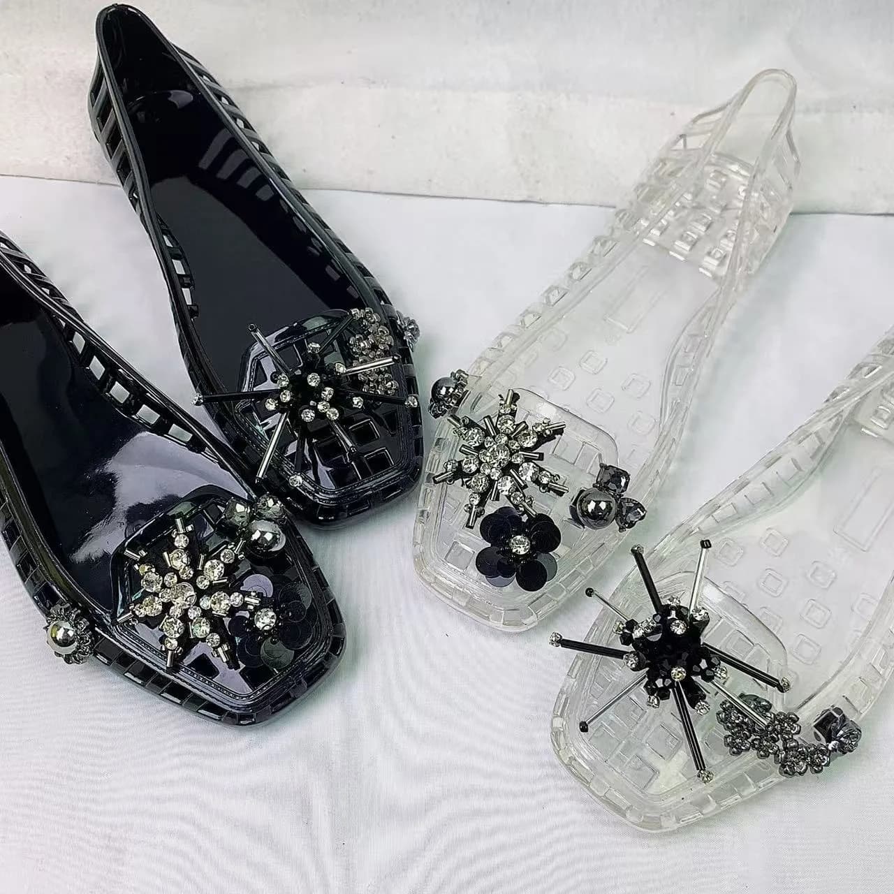 New Korean Ins Jelly Shoes Crystal Shoes Transparent Square Toe Clogs Summer Outdoor Commuting Lazy Slide Sandals