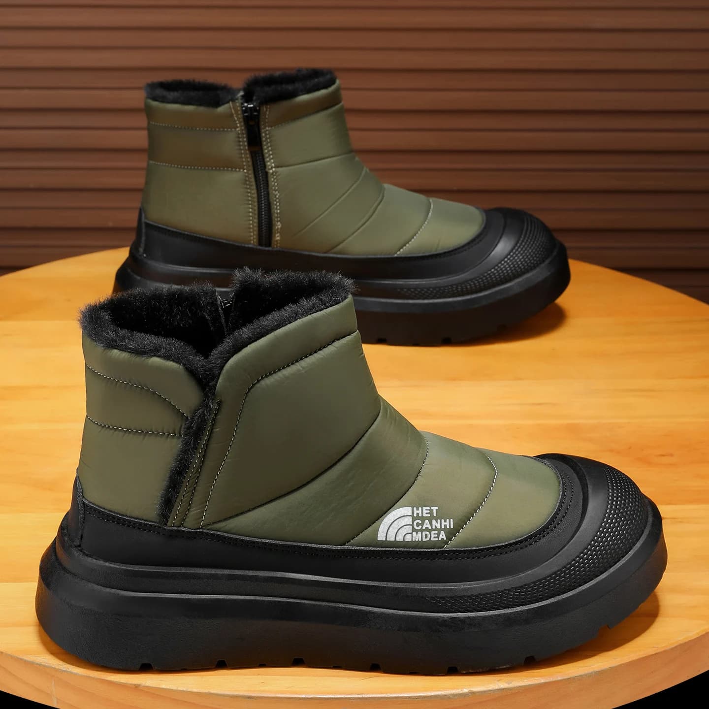 Scarpe invernali da uomo 2026 stivali da neve comodi e caldi in pelliccia stivali da esterno impermeabili stivaletti alti scarpe con plateau taglia 44