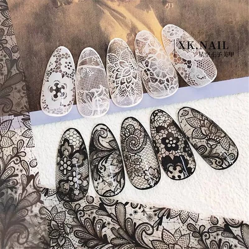 Lamine per unghie in pizzo Carta trasferibile bianca nera Adesivi per nail art sexy Decalcomanie per manicure in pizzo a strisce Decorazione per unghie