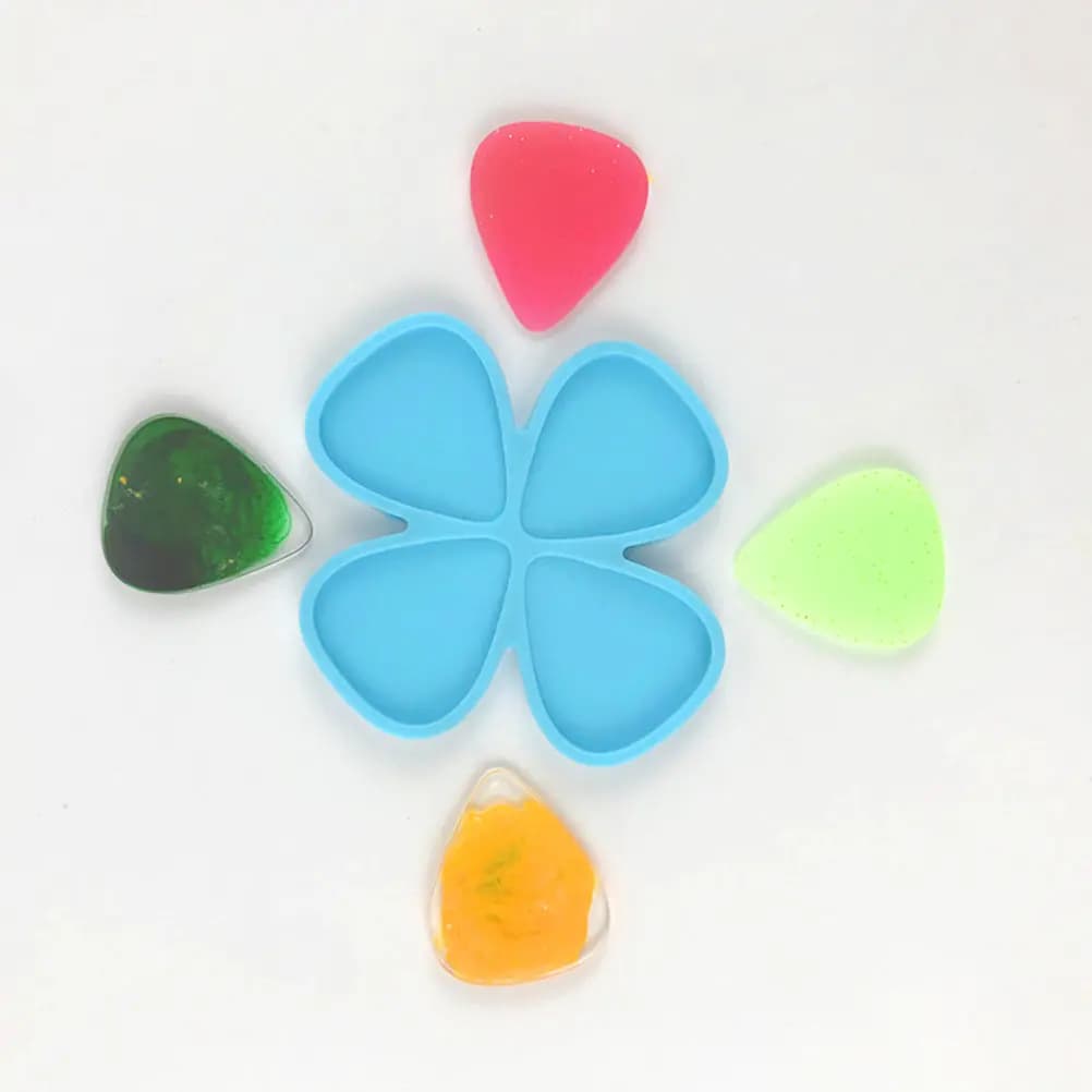 Set di 6 Stampi in Silicone per Plettri di Chitarra, Flessibili e Riutilizzabili, per Creazione Artigianale di Gioielli e Plettri