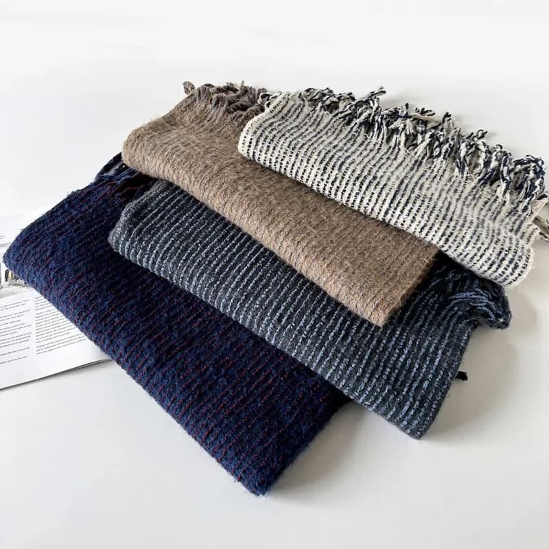 2026 Mori Fashion High-End Women's Winter Circle Yarn Fringed Shawl Outdoor Versatile Warm Scarf Wholesale