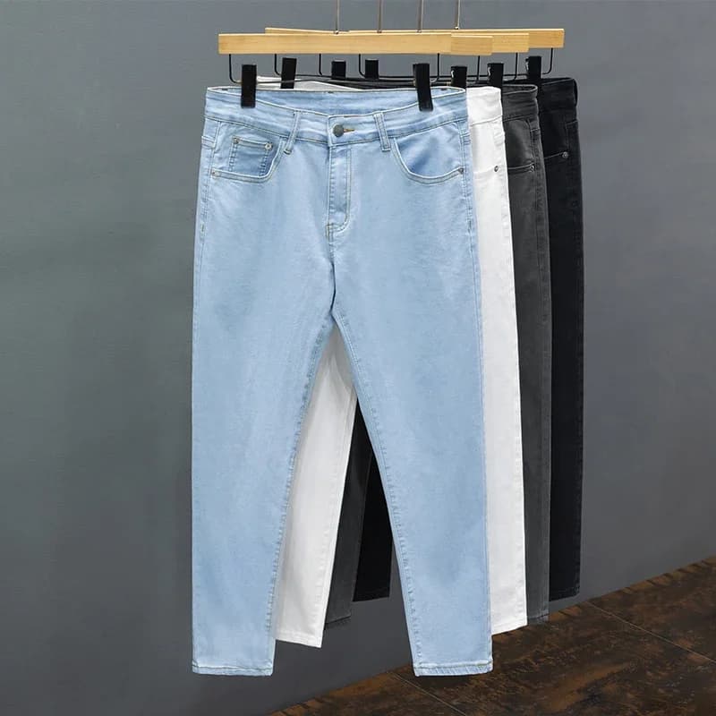 Jeans da uomo slim fit primavera estate cotone sottile morbido elastico alla moda pantaloni alla caviglia pantaloni dritti coreani semplici in denim