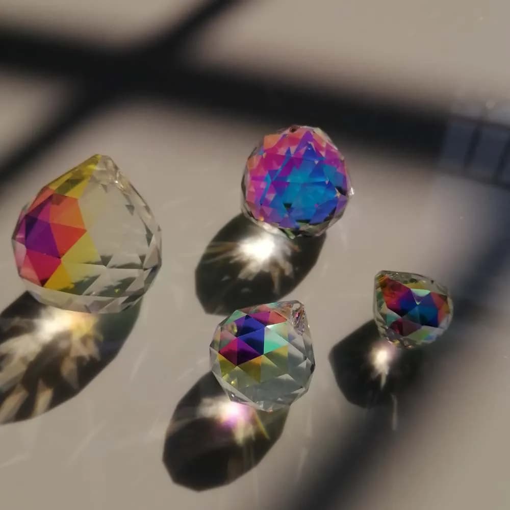 Camal 10 pz 15/20/25/30mm AB colore sfera di cristallo prismi pendenti SunCatcher lampadario lampada tenda appesa decorazioni natalizie per la casa