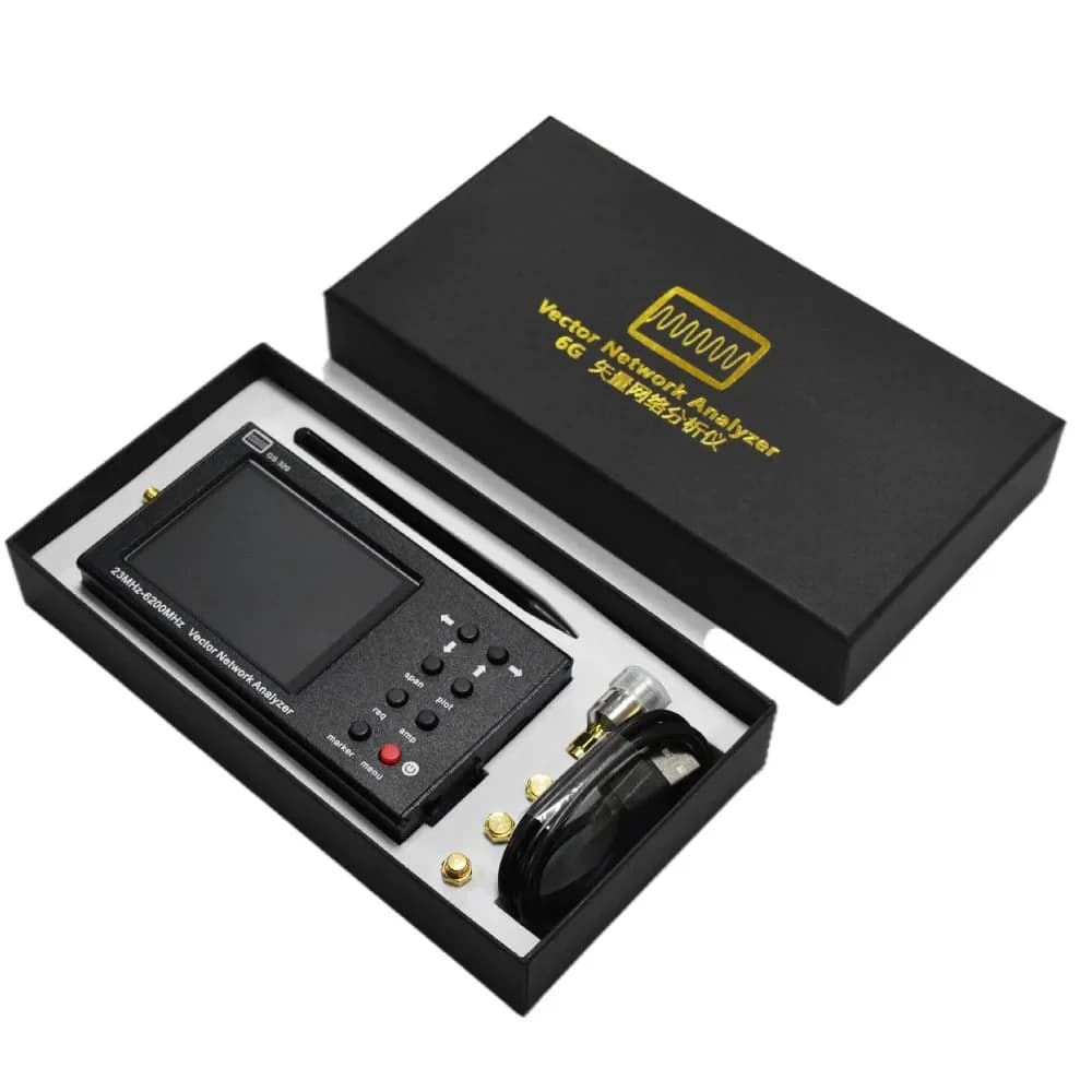 GS-320 23MHz-6200MHz Analizzatore di rete vettoriale Analizzatore di antenna VNA Wifi 5.8G Beidou Touch screen da 3,2"