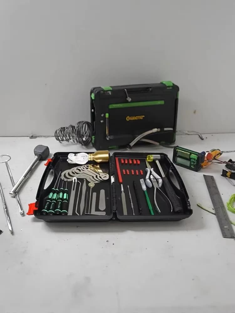 Kit di attrezzi per la manutenzione e la riparazione di sassofoni, 1 set di strumenti per la cura del sassofono.