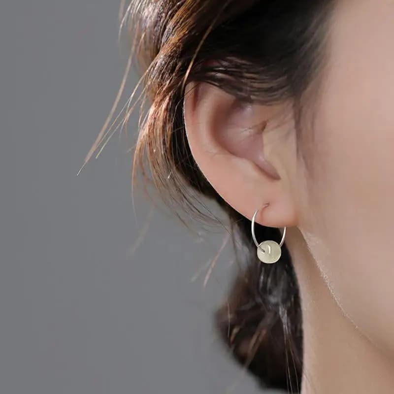 Silver Small Hoop Earrings Natural Round Pendant Hypoallergenic For Daily Dating Wear Gifts