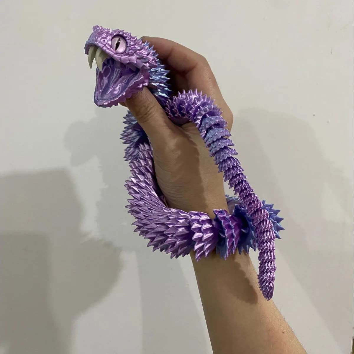 30/45/60 cm Serpente stampato in 3D Serpenti articolati Giocattolo con bocca apribile e denti retrattili flessibili per la decorazione della scrivania di casa