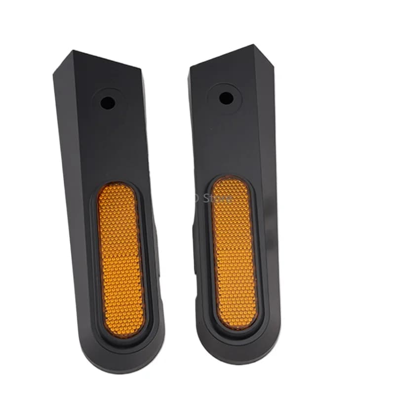 Parte di ricambio della staffa in ferro del fanale posteriore del parafango della copertura laterale dello scooter elettrico per parti dello scooter elettrico Xiaomi 5pro/5 Max/Elite