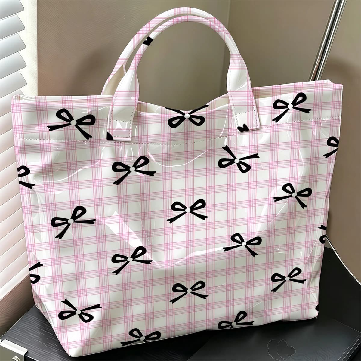 Black Bow Dot Hot Sale Large Glossy PVC Tote Bag Hand Washable Waterproof Great for Travel Commute Makeup Storage Handbags