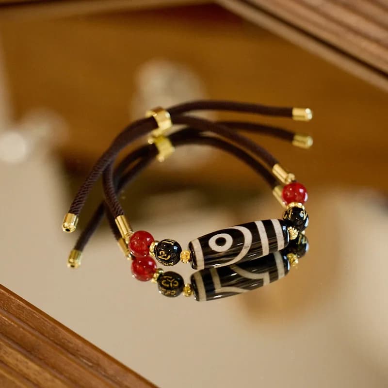 Bracciale in stile etnico Mantra a sei parole regolabile con perline Dzi tibetane naturali a nove occhi, regalo per migliore amico
