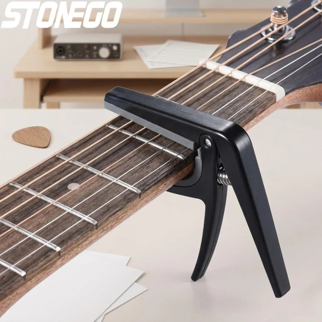 Capotasto Professionale per Ukulele a Cambio Rapido con Una Sola Mano, in Plastica e Acciaio Nero, Durevole, Accessorio per Ukulele e Chitarra