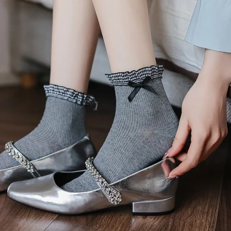 Calzini da Donna Primaverili ed Estivi a Quadri con Pizzo, in Cotone Traspirante e Assorbente, con Fiocco Dolce, Calzini Corti da Donna Stile Balletto
