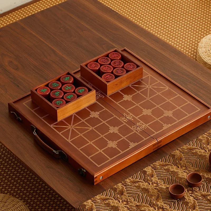 Set di scacchi di lusso in palissandro massiccio Scacchi cinesi Xiangqi Board Portatile pieghevole da viaggio Grande set regalo per esterni Gioco da tavolo di lusso