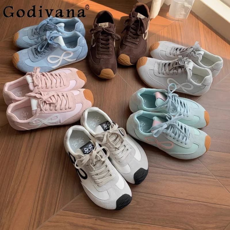 Scarpe da ginnastica Lolita dolci giapponesi originali da donna Primavera e autunno Nuove scarpe da allenamento Lo per ragazze del 2025 Scarpe da ginnastica per studenti Y2K
