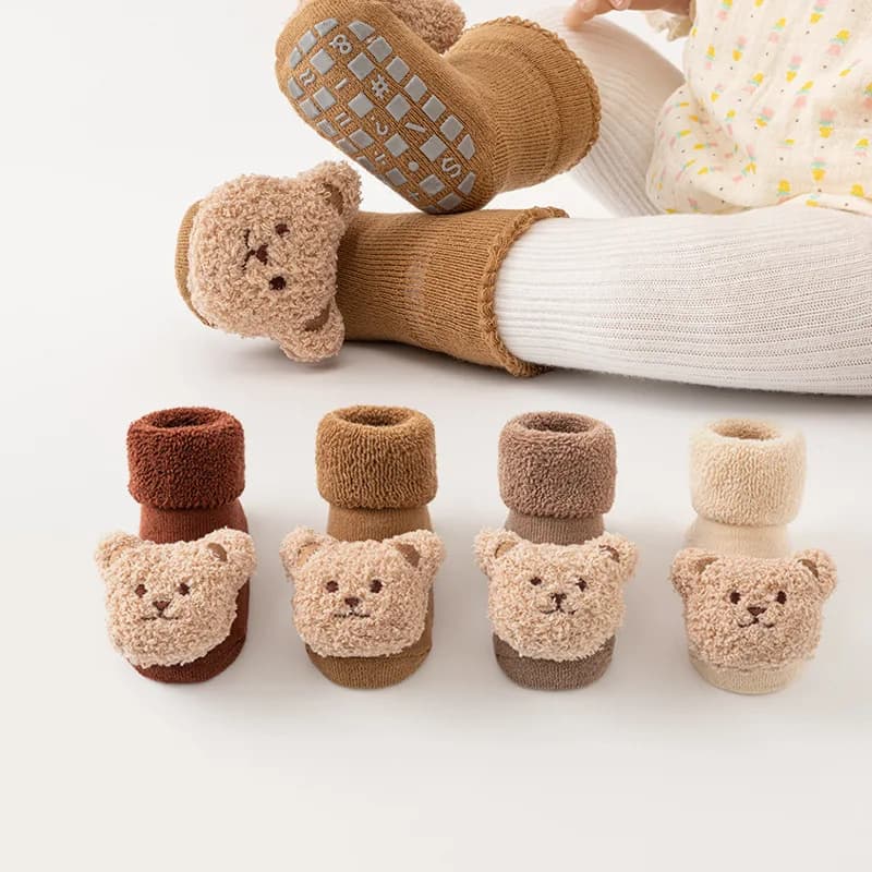 New cute cartoon bear socks for kids girls winter soft cotton anti-slip solid baby sock kids thicken Socken