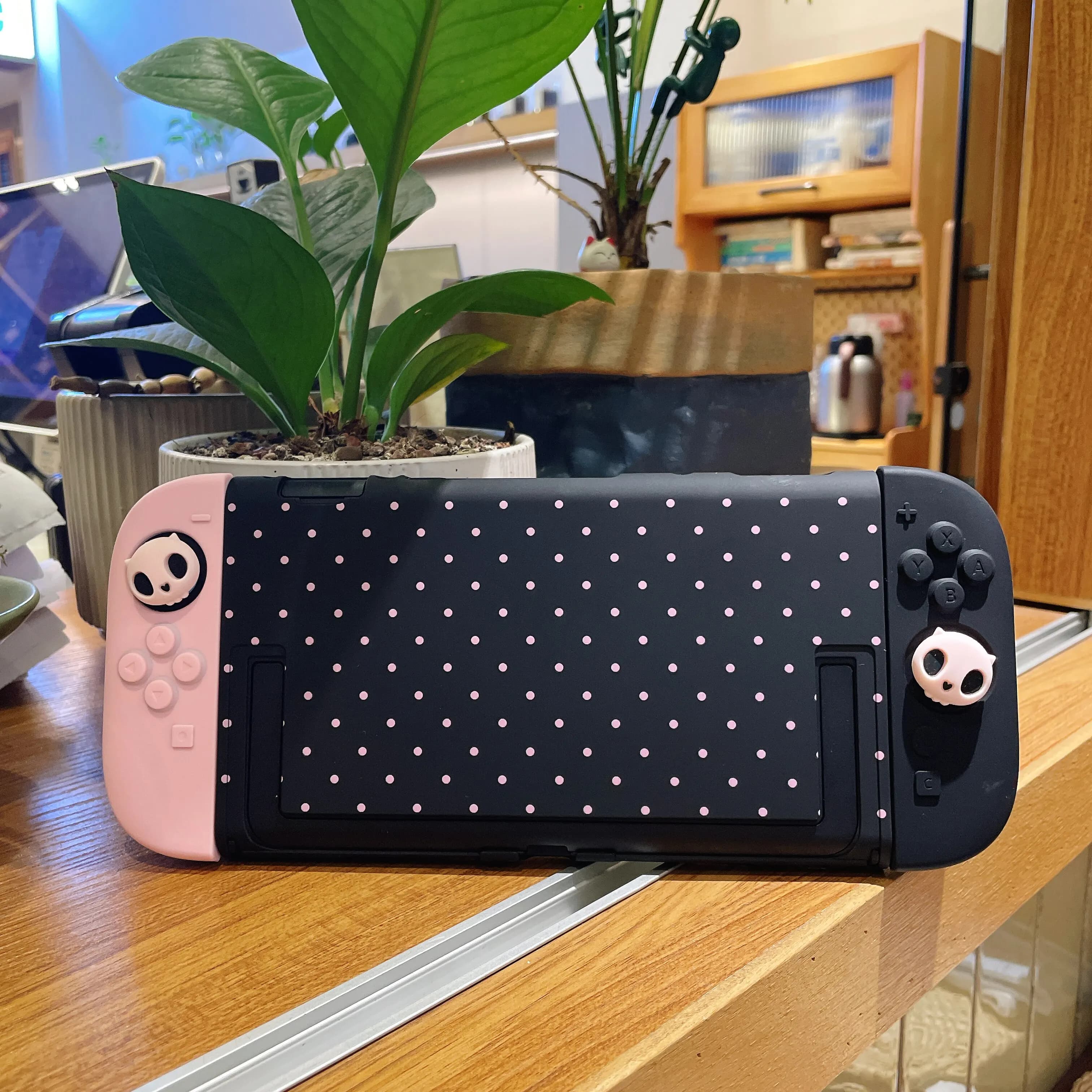 Custodia in silicone morbido stile Ins per console Nintendo Switch 2 e controller Joy-Con, include tappi per joystick, accessori da gioco