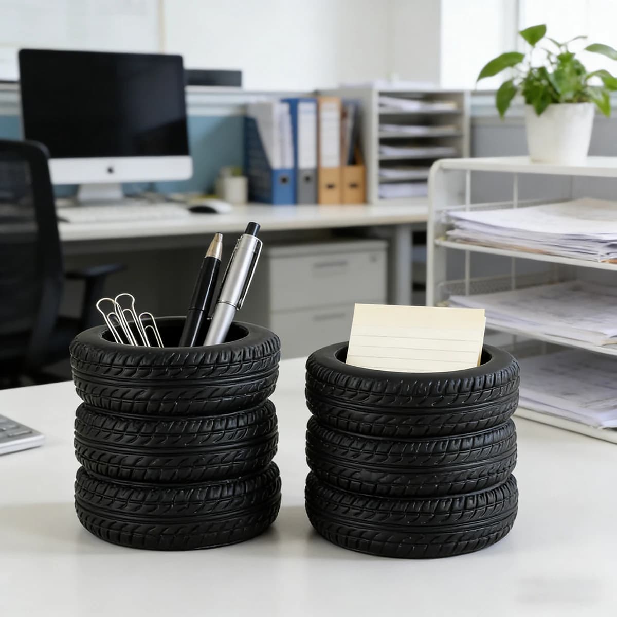 1 portapenne divertente a forma di pneumatico - Organizzatore da scrivania in PVC, ideale per forniture scolastiche e da ufficio, finitura verniciata, forniture per ufficio