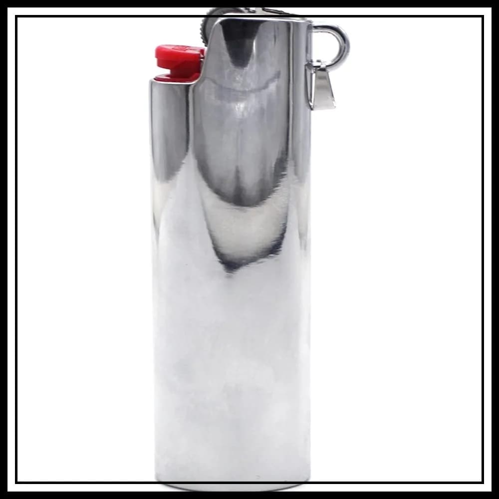 Custodia Protettiva in Metallo Riutilizzabile per Accendini Bic Regular con Anello e Collana - Accessori