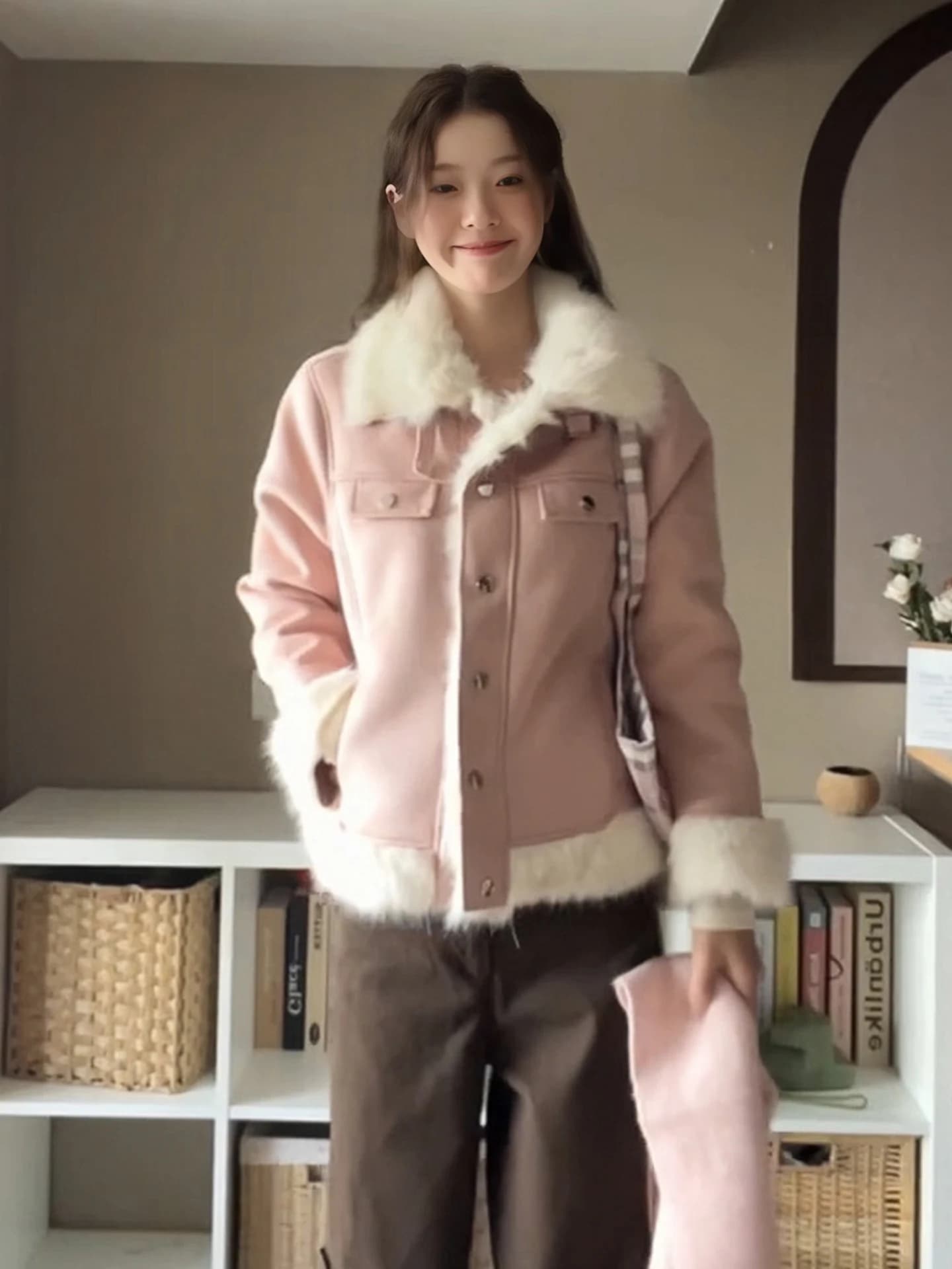 Giacca da donna con collo in pelliccia rosa, stile coreano, calda e imbottita, abbigliamento autunnale e invernale, maglia larga integrata in pelle e pelliccia