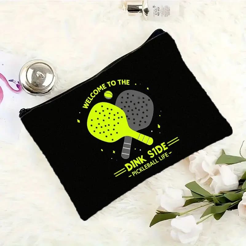 1 borsa per il trucco nera con motivo "Welcome to the Pickleball Family" - Borsa multifunzionale con cerniera per donna, perfetta borsa da viaggio con cerniera, divertente regalo di compleanno