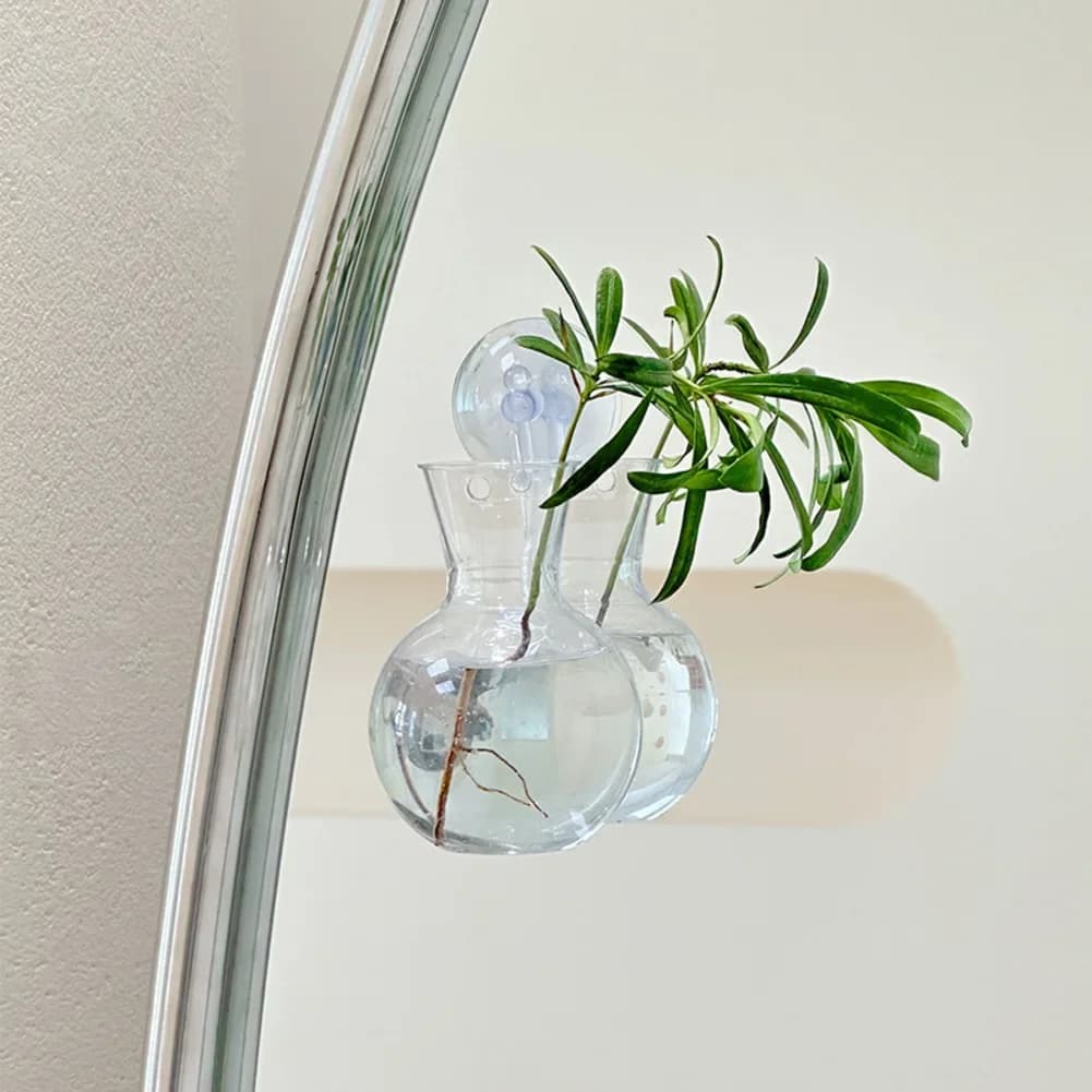 Bulb-Shaped Transparent Vase with Suction Cups and Hooks for Water-Based For Plant Propagation on Vertical Smooth Surfaces
