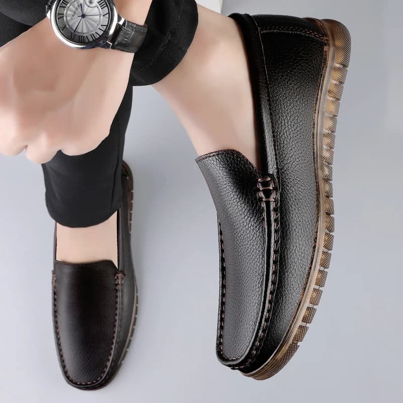 Nuove Scarpe in Pelle Traspiranti da Uomo Primavera-Autunno, Scarpe Eleganti da Cerimonia, Stile Britannico, Suola Morbida, Mocassini Casual Slip-on