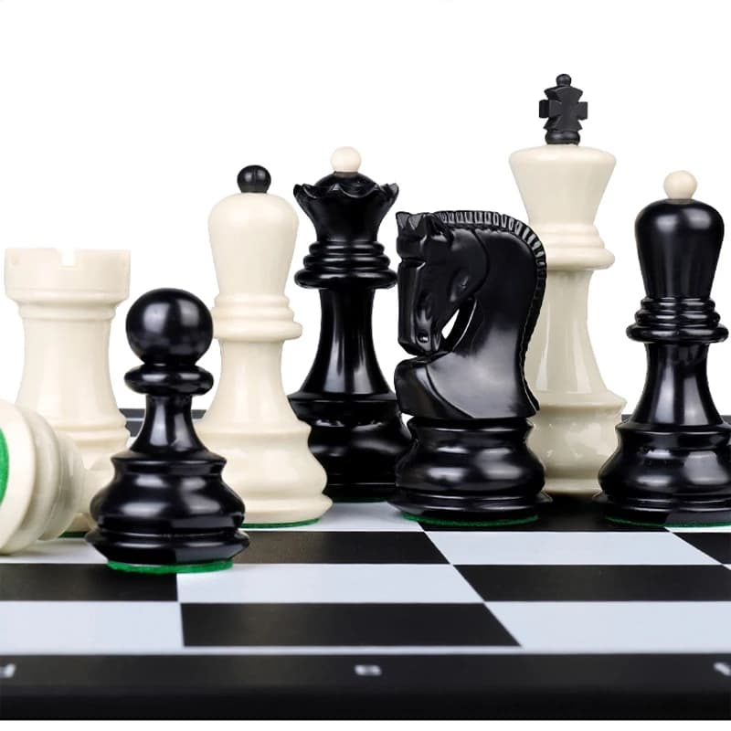 Set di scacchi di lusso, pezzi degli scacchi in resina ponderata ad alto polimero, gioco di scacchi, gioco da tavolo pieghevole Knight Staunton