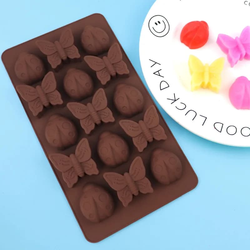 15 Insetti uniformi, stampo per cioccolato in silicone, stampo per cubetti di ghiaccio fatto a mano XG1309
