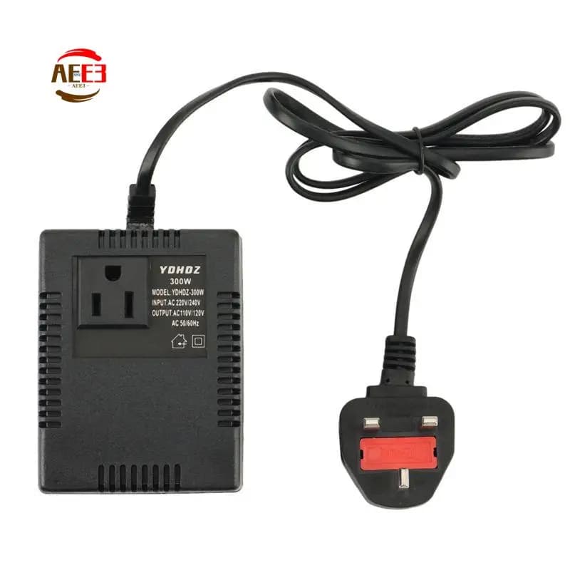 AEE3-2X Convertitore di tensione da 300 W Trasformatore da 220 V a 110 V Trasformatore step down Convertitore di tensione Adattatore da viaggio Spina UK