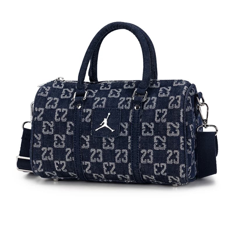 Borse sportive Nike da uomo e da donna, zaini comodi e per il fitness Jd2623116Ad-001