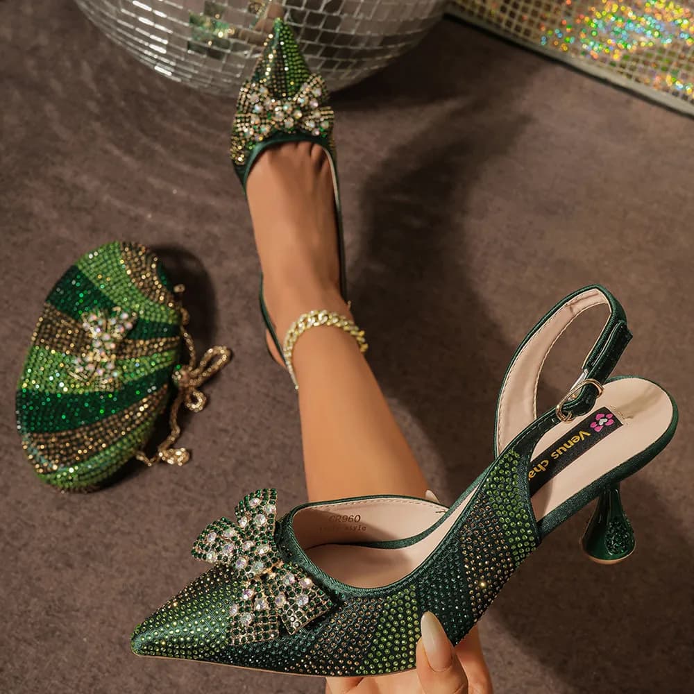 Elegante set di borse abbinate da donna con tacco alto e punta a punta verde impreziosita da strass italiani - Calzature di lusso per le feste