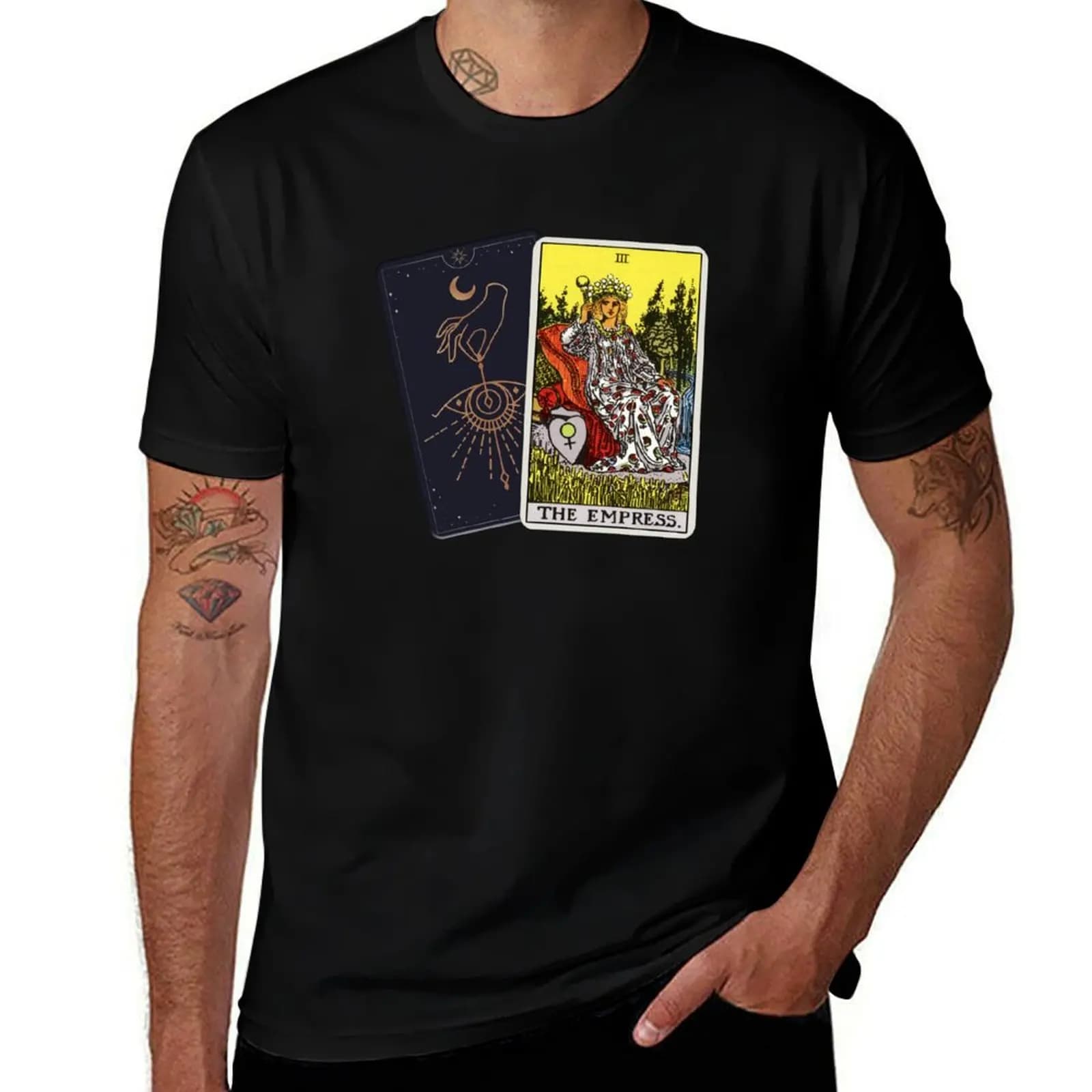 Significato della Carta Tarocchi L'Imperatrice - T-Shirt Plus Size a Tinta Unita con Carta Tarocchi L'Imperatrice