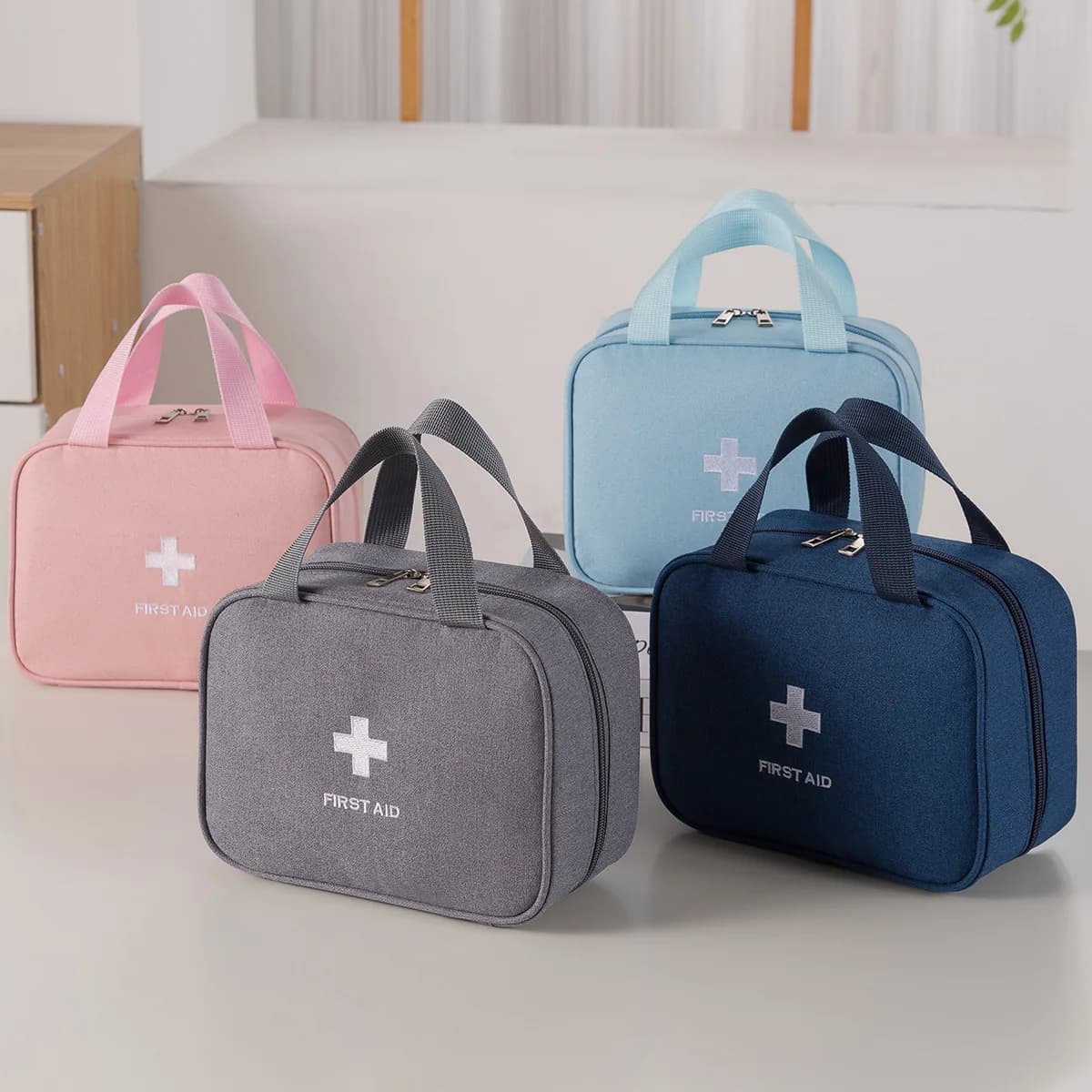 Kit di pronto soccorso da viaggio portatile Comoda borsa di stoccaggio per kit di emergenza per esterni, kit medico Kit per la prevenzione dell'epidemia e la salute