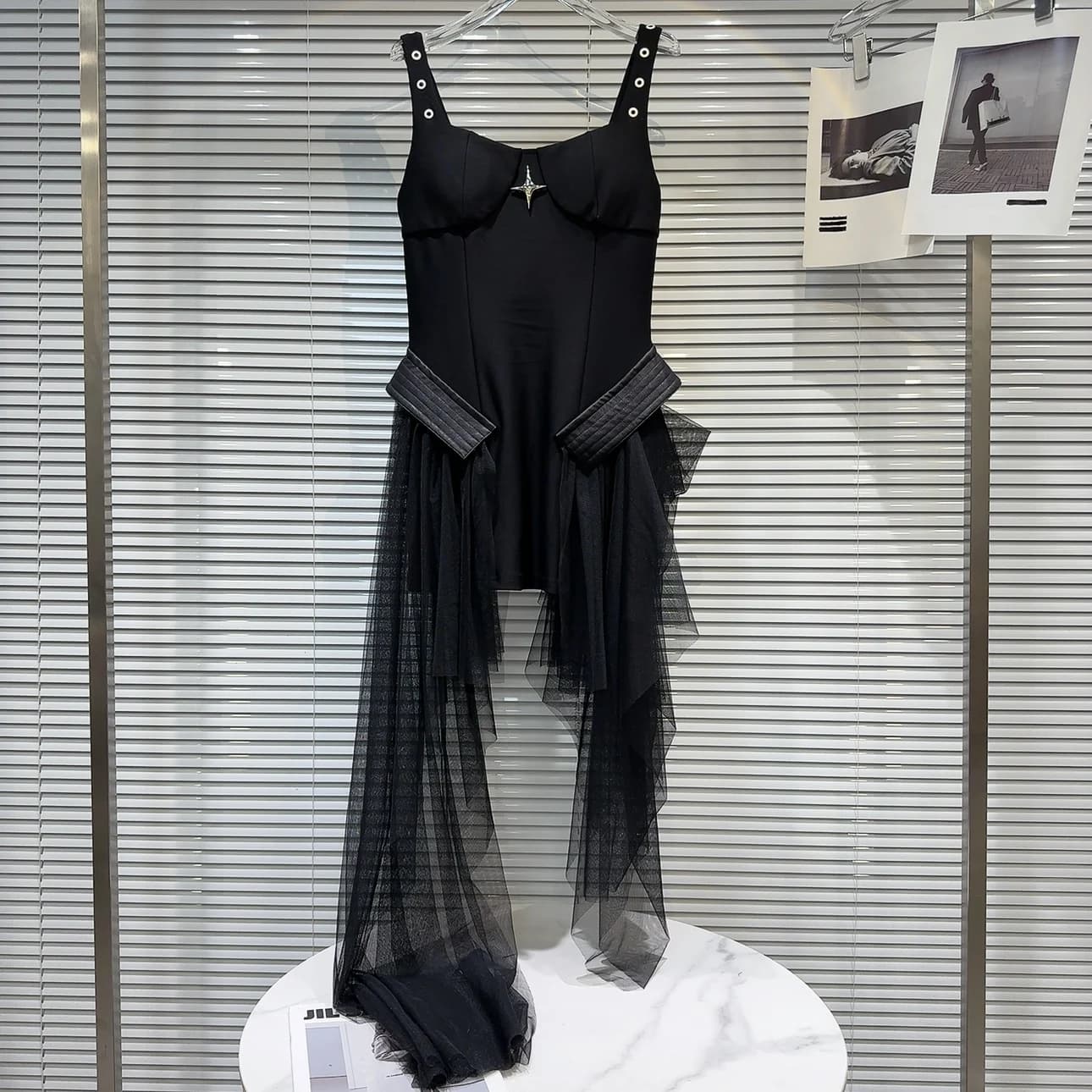 Summer 2024 Dark Style Splice Skirt Dress with Sponge Pad Netting Side Paneling Trendy Girl Dress Casual Wear for Ladies