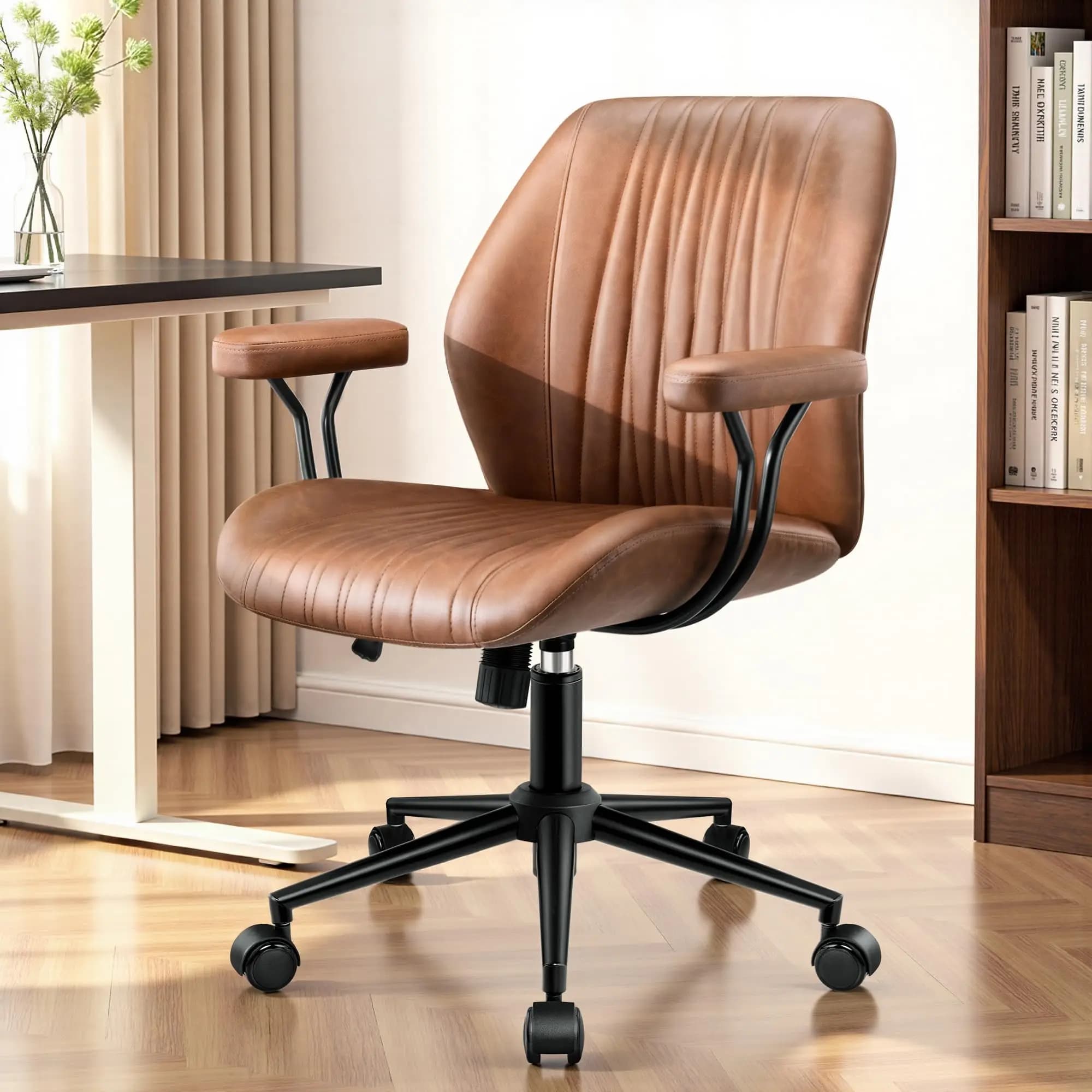 Sedia da scrivania in pelle marrone con schienale medio, altezza regolabile, cuscino lombare, base girevole, funzione basculante e braccioli rimovibili
