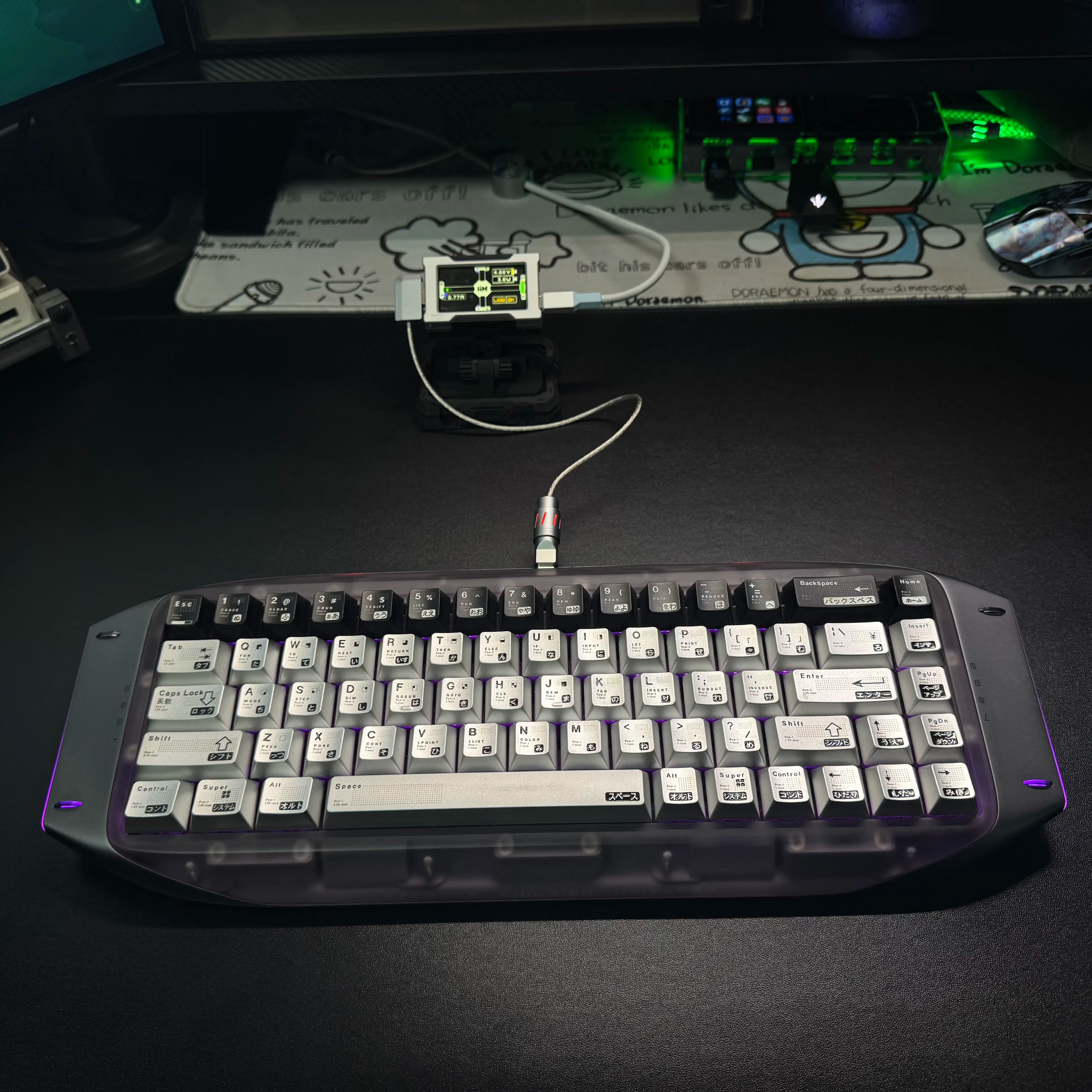 Custom Ultra-Thin Soft Hub 8K Data Cable, Magnetic Switch LED Light, Short Liquid Nitrogen Silver Wire for Mechanical Keyboards