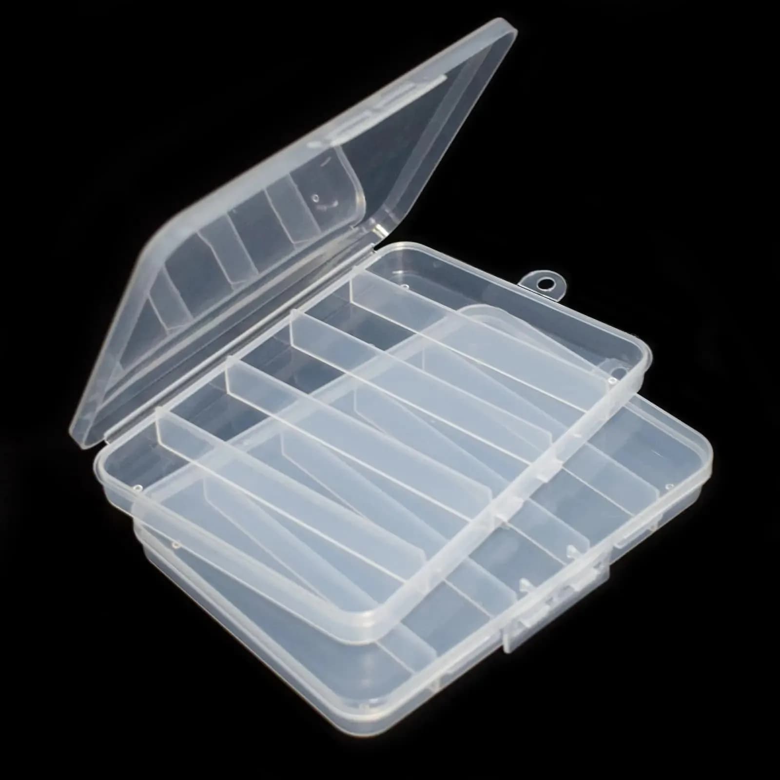 Transparent plastic holder box to store fishing gear, jewelry dividers, container to achieve results, makeup tools, sewing