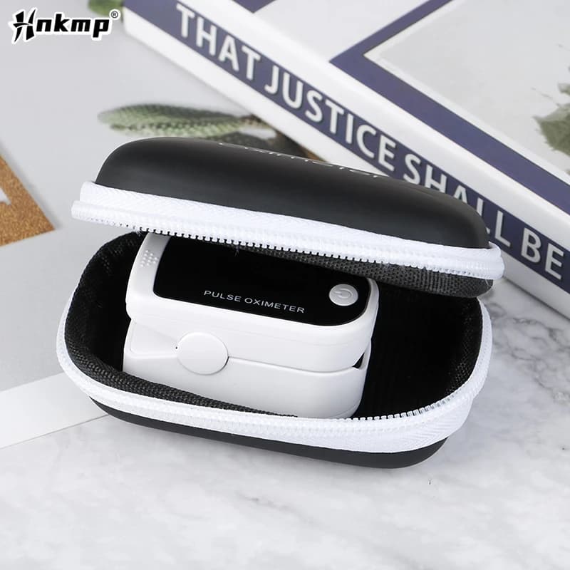 1Pc Pulse Oxymeter Monitor finger pulse oxymeter digital oxygen meter bag with zipper