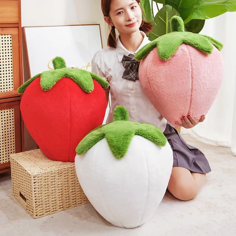 Hot 23/35cm Strawberry Pillow Plush Toy Handmade Doll Cartoon Anime Cute Cushion Home Decoration Children's Birthday Gift Toy