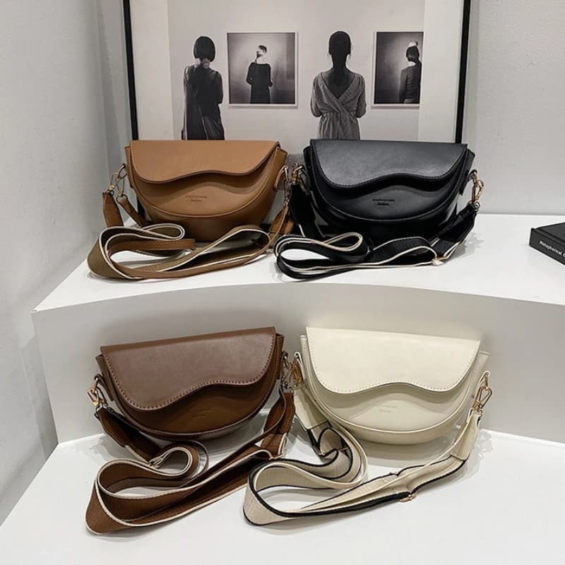 Elegante Borsa a Tracolla da Donna con Chiusura a Patta, Due Cinghie Rimovibili, Minimalista in Ecopelle