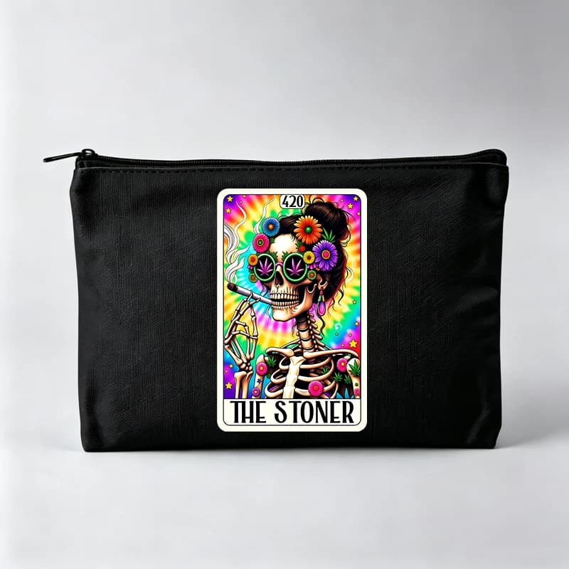 Skull Graphic Makeup Bag with Floral Elements, Artistic Print Cosmetic Pouch for Casual Use